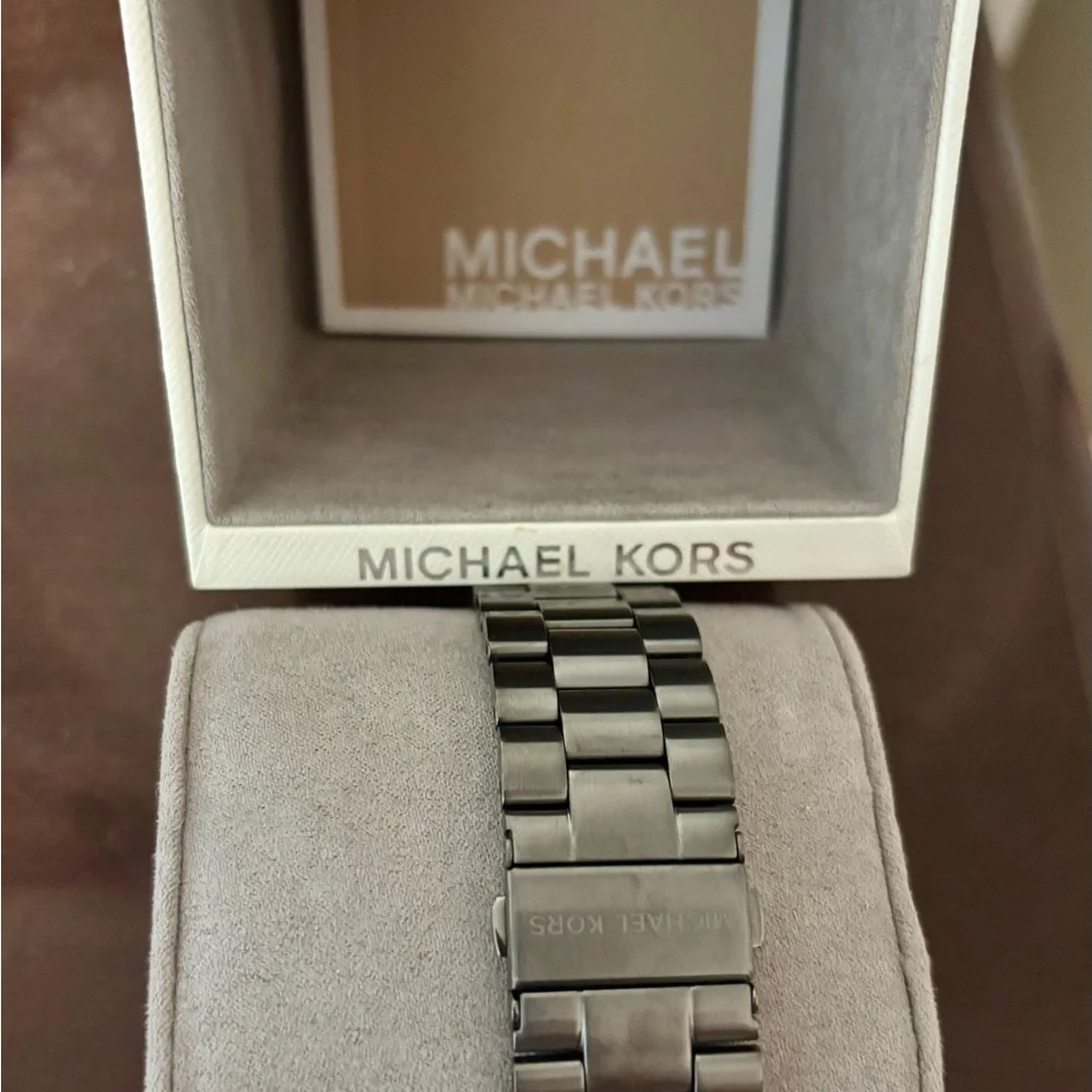 Michael Kors Stainless Steel Watch with Navy Dial - Picture 3 of 4